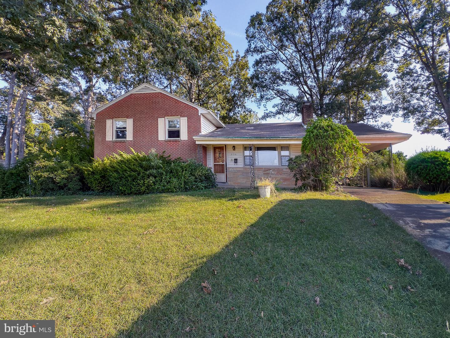 5716 TREMONT CT, ALEXANDRIA, Virginia 22303, 4 Bedrooms Bedrooms, ,3 BathroomsBathrooms,Residential,For sale,5716 TREMONT CT,VAFX2278706 MLS # VAFX2278706