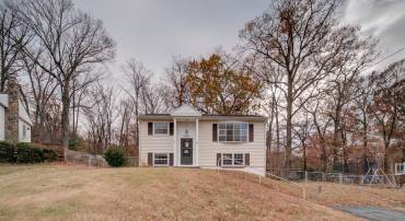 15140 GEORGIA RD, WOODBRIDGE, Virginia 22191, 3 Bedrooms Bedrooms, ,2 BathroomsBathrooms,Residential,For sale,15140 GEORGIA RD,VAPW2108010 MLS # VAPW2108010