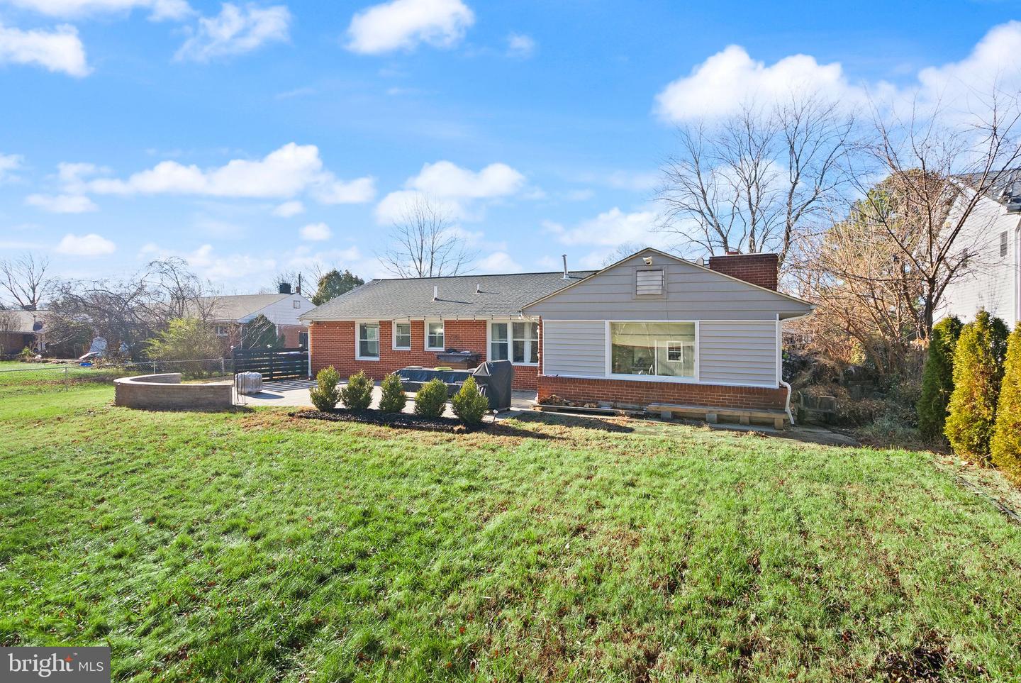 6305 HILLVIEW AVE, ALEXANDRIA, Virginia 22310, 4 Bedrooms Bedrooms, ,2 BathroomsBathrooms,Residential,For sale,6305 HILLVIEW AVE,VAFX2282232 MLS # VAFX2282232 6305 HILLVIEW AVE, ALEXANDRIA, Virginia 22310, 4 Bedrooms Bedrooms, ,2 BathroomsBathrooms,Residential,For sale,6305 HILLVIEW AVE,VAFX2282232 MLS # VAFX2282232