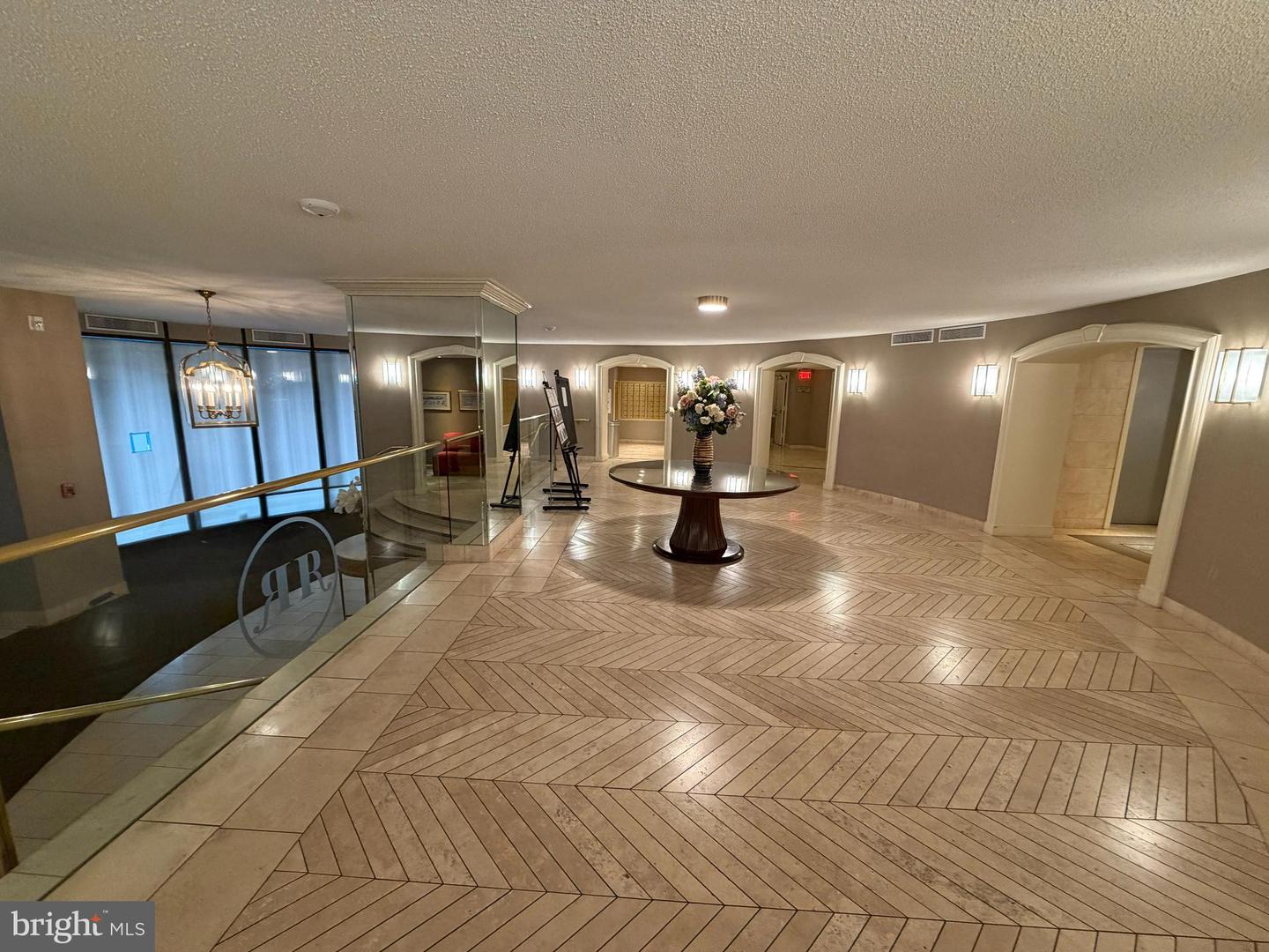 8370 GREENSBORO DR #811, MCLEAN, Virginia 22102, 2 Bedrooms Bedrooms, ,2 BathroomsBathrooms,Residential,For sale,8370 GREENSBORO DR #811,VAFX2282988 MLS # VAFX2282988 8370 GREENSBORO DR #811, MCLEAN, Virginia 22102, 2 Bedrooms Bedrooms, ,2 BathroomsBathrooms,Residential,For sale,8370 GREENSBORO DR #811,VAFX2282988 MLS # VAFX2282988