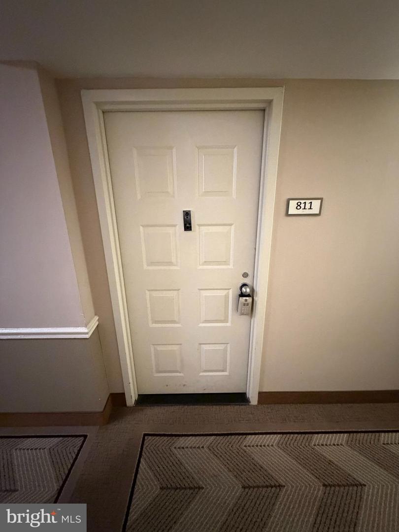 8370 GREENSBORO DR #811, MCLEAN, Virginia 22102, 2 Bedrooms Bedrooms, ,2 BathroomsBathrooms,Residential,For sale,8370 GREENSBORO DR #811,VAFX2282988 MLS # VAFX2282988 8370 GREENSBORO DR #811, MCLEAN, Virginia 22102, 2 Bedrooms Bedrooms, ,2 BathroomsBathrooms,Residential,For sale,8370 GREENSBORO DR #811,VAFX2282988 MLS # VAFX2282988