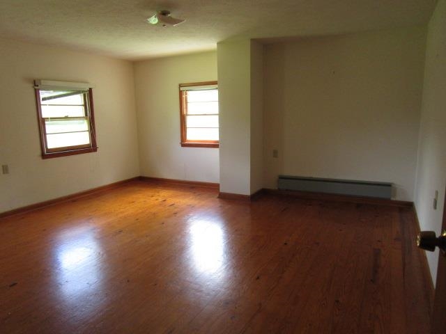 37 OAK GROVE LN, NELLYSFORD, Virginia 22958, 3 Bedrooms Bedrooms, ,2 BathroomsBathrooms,Residential,37 OAK GROVE LN,667883 MLS # 667883