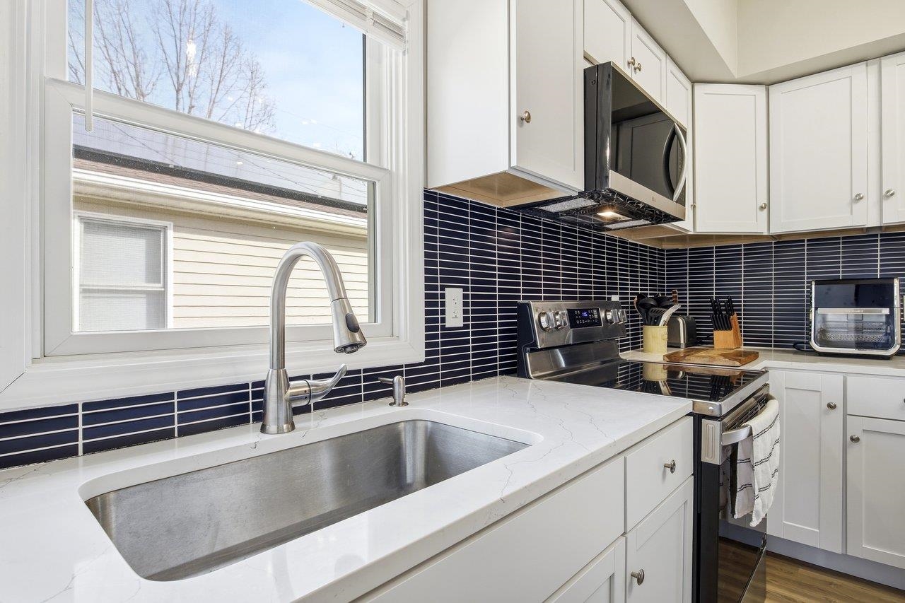 968 GLENCOE AVE, WAYNESBORO, Virginia 22980, 3 Bedrooms Bedrooms, ,2 BathroomsBathrooms,Residential,968 GLENCOE AVE,672204 MLS # 672204 968 GLENCOE AVE, WAYNESBORO, Virginia 22980, 3 Bedrooms Bedrooms, ,2 BathroomsBathrooms,Residential,968 GLENCOE AVE,672204 MLS # 672204