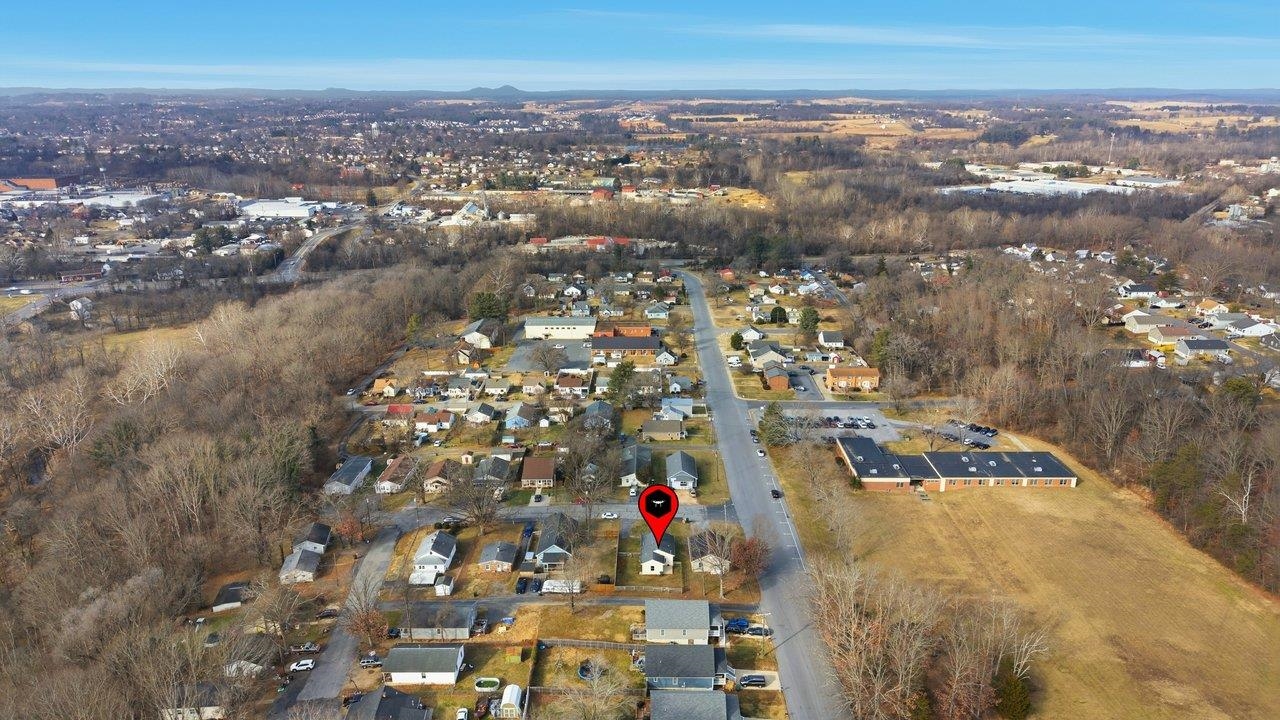 968 GLENCOE AVE, WAYNESBORO, Virginia 22980, 3 Bedrooms Bedrooms, ,2 BathroomsBathrooms,Residential,968 GLENCOE AVE,672204 MLS # 672204 968 GLENCOE AVE, WAYNESBORO, Virginia 22980, 3 Bedrooms Bedrooms, ,2 BathroomsBathrooms,Residential,968 GLENCOE AVE,672204 MLS # 672204