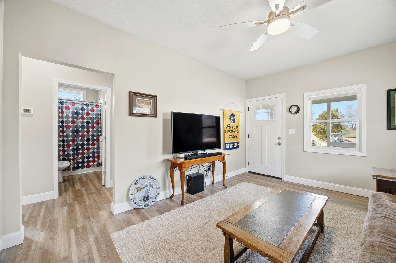 968 GLENCOE AVE, WAYNESBORO, Virginia 22980, 3 Bedrooms Bedrooms, ,2 BathroomsBathrooms,Residential,968 GLENCOE AVE,672204 MLS # 672204 968 GLENCOE AVE, WAYNESBORO, Virginia 22980, 3 Bedrooms Bedrooms, ,2 BathroomsBathrooms,Residential,968 GLENCOE AVE,672204 MLS # 672204