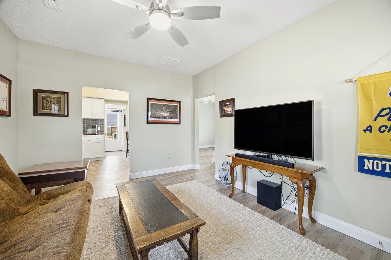 968 GLENCOE AVE, WAYNESBORO, Virginia 22980, 3 Bedrooms Bedrooms, ,2 BathroomsBathrooms,Residential,968 GLENCOE AVE,672204 MLS # 672204 968 GLENCOE AVE, WAYNESBORO, Virginia 22980, 3 Bedrooms Bedrooms, ,2 BathroomsBathrooms,Residential,968 GLENCOE AVE,672204 MLS # 672204