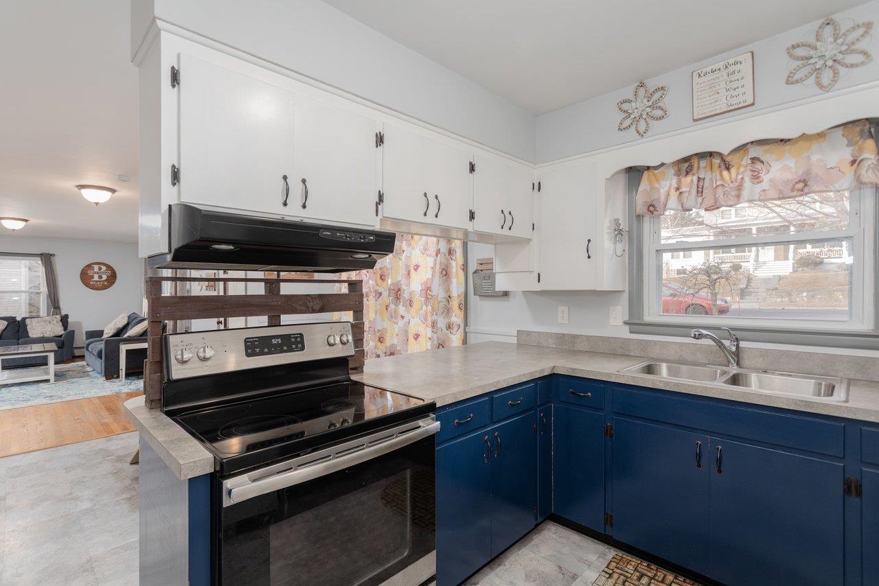 1068 COLLEGE AVE, HARRISONBURG, Virginia 22802, 4 Bedrooms Bedrooms, ,2 BathroomsBathrooms,Residential,1068 COLLEGE AVE,672206 MLS # 672206 1068 COLLEGE AVE, HARRISONBURG, Virginia 22802, 4 Bedrooms Bedrooms, ,2 BathroomsBathrooms,Residential,1068 COLLEGE AVE,672206 MLS # 672206