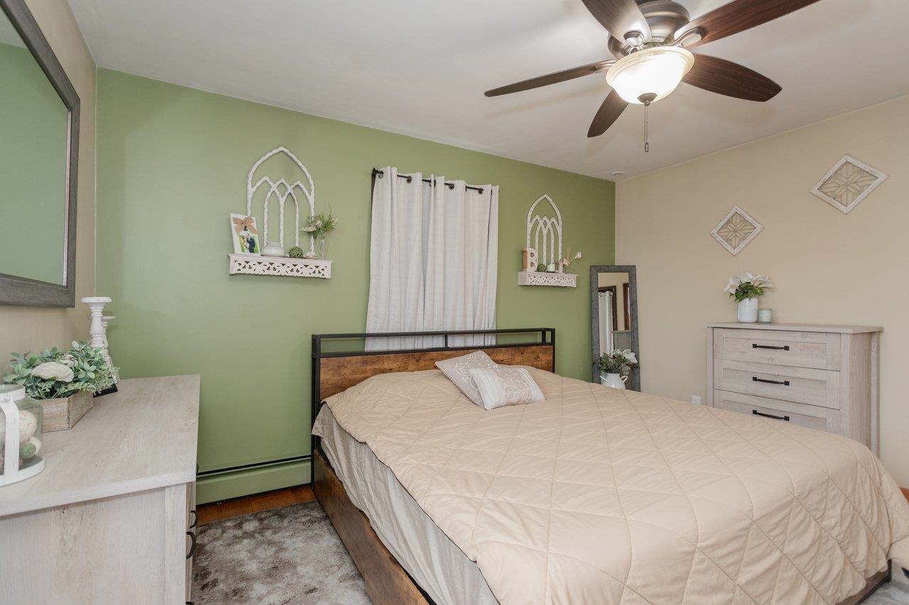 1068 COLLEGE AVE, HARRISONBURG, Virginia 22802, 4 Bedrooms Bedrooms, ,2 BathroomsBathrooms,Residential,1068 COLLEGE AVE,672206 MLS # 672206 1068 COLLEGE AVE, HARRISONBURG, Virginia 22802, 4 Bedrooms Bedrooms, ,2 BathroomsBathrooms,Residential,1068 COLLEGE AVE,672206 MLS # 672206