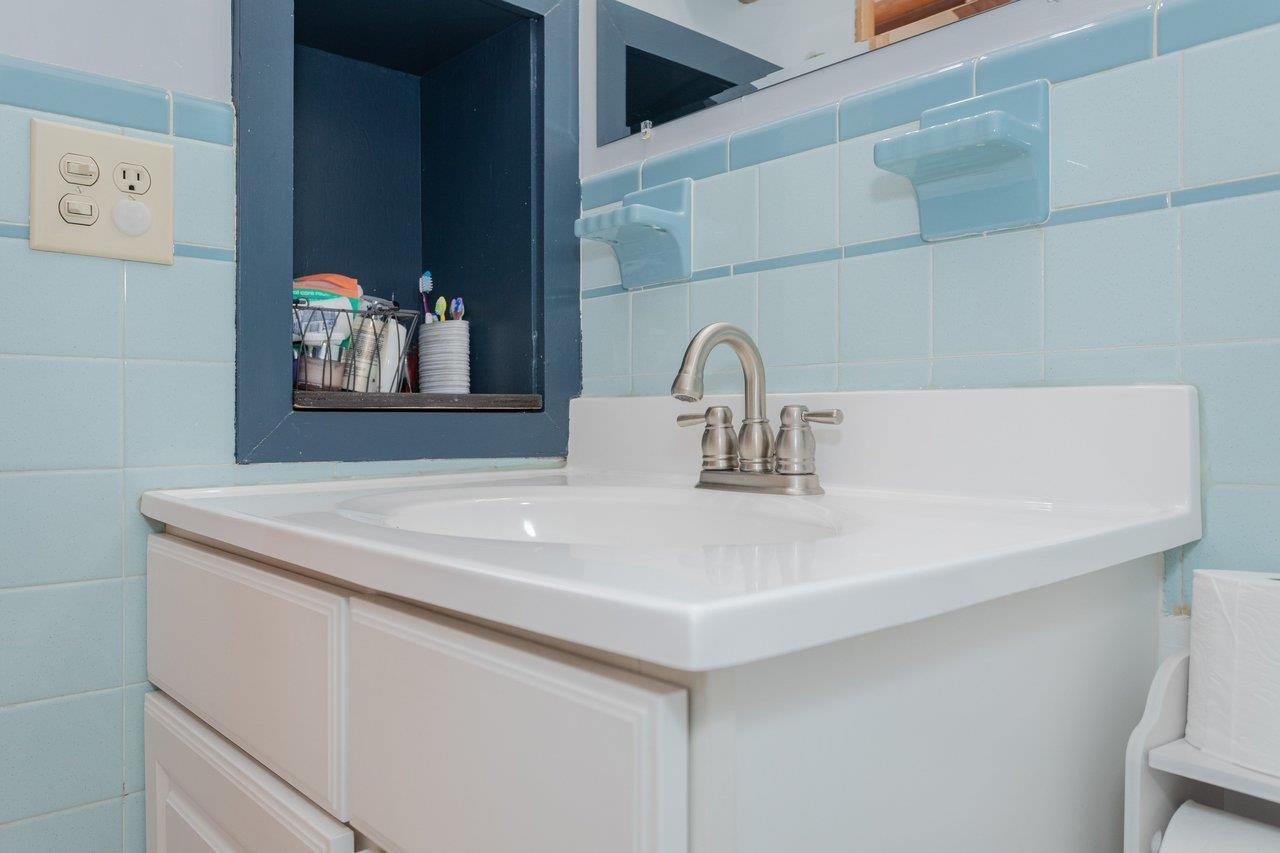 1068 COLLEGE AVE, HARRISONBURG, Virginia 22802, 4 Bedrooms Bedrooms, ,2 BathroomsBathrooms,Residential,1068 COLLEGE AVE,672206 MLS # 672206 1068 COLLEGE AVE, HARRISONBURG, Virginia 22802, 4 Bedrooms Bedrooms, ,2 BathroomsBathrooms,Residential,1068 COLLEGE AVE,672206 MLS # 672206