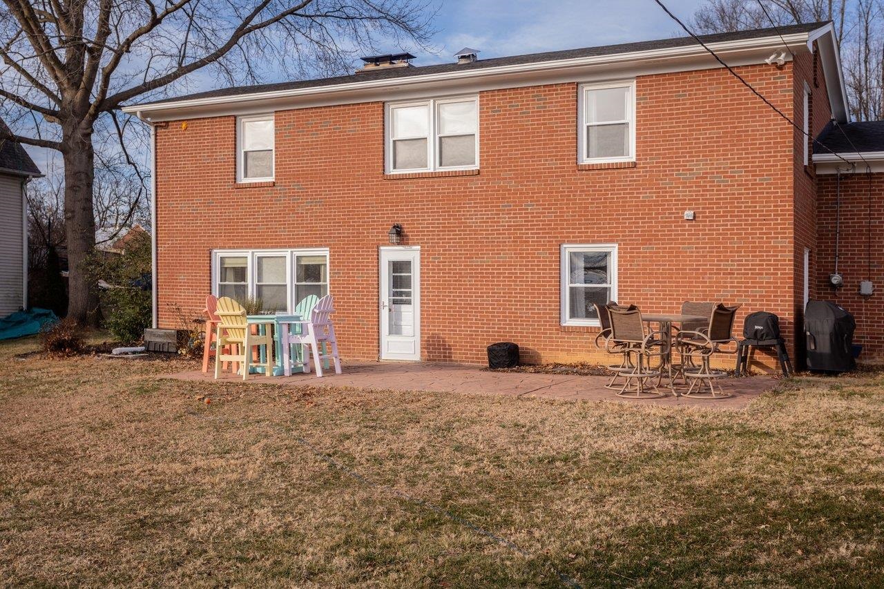 1068 COLLEGE AVE, HARRISONBURG, Virginia 22802, 4 Bedrooms Bedrooms, ,2 BathroomsBathrooms,Residential,1068 COLLEGE AVE,672206 MLS # 672206 1068 COLLEGE AVE, HARRISONBURG, Virginia 22802, 4 Bedrooms Bedrooms, ,2 BathroomsBathrooms,Residential,1068 COLLEGE AVE,672206 MLS # 672206