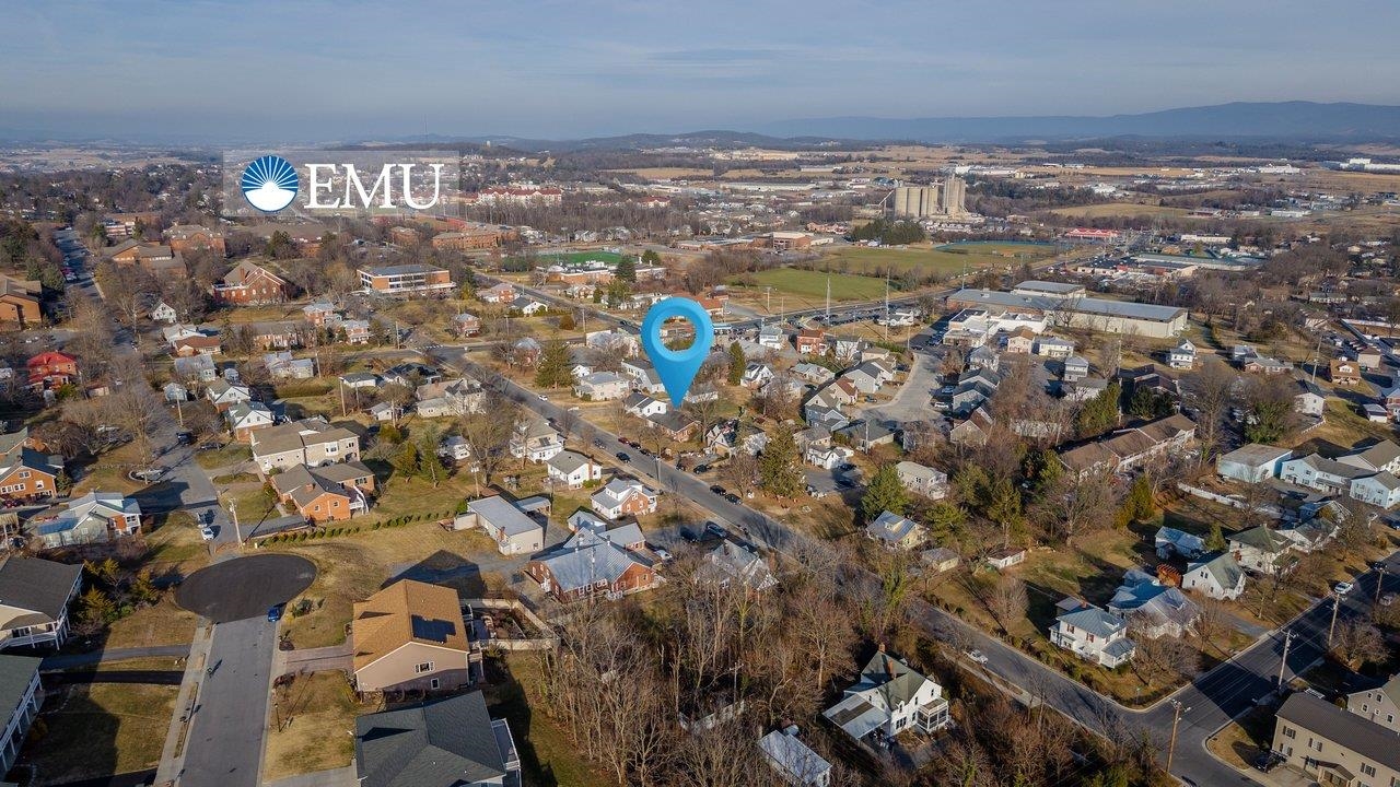 1068 COLLEGE AVE, HARRISONBURG, Virginia 22802, 4 Bedrooms Bedrooms, ,2 BathroomsBathrooms,Residential,1068 COLLEGE AVE,672206 MLS # 672206 1068 COLLEGE AVE, HARRISONBURG, Virginia 22802, 4 Bedrooms Bedrooms, ,2 BathroomsBathrooms,Residential,1068 COLLEGE AVE,672206 MLS # 672206