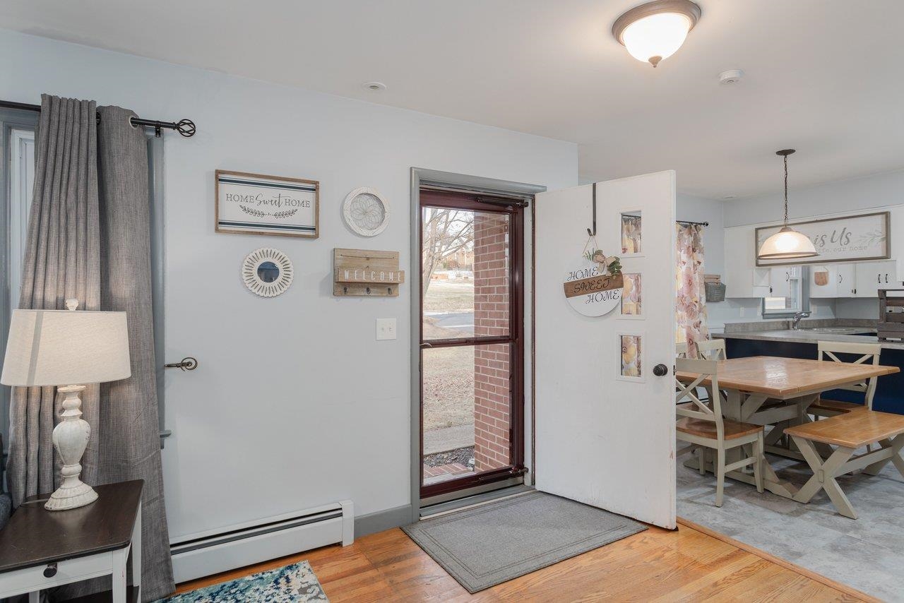 1068 COLLEGE AVE, HARRISONBURG, Virginia 22802, 4 Bedrooms Bedrooms, ,2 BathroomsBathrooms,Residential,1068 COLLEGE AVE,672206 MLS # 672206 1068 COLLEGE AVE, HARRISONBURG, Virginia 22802, 4 Bedrooms Bedrooms, ,2 BathroomsBathrooms,Residential,1068 COLLEGE AVE,672206 MLS # 672206