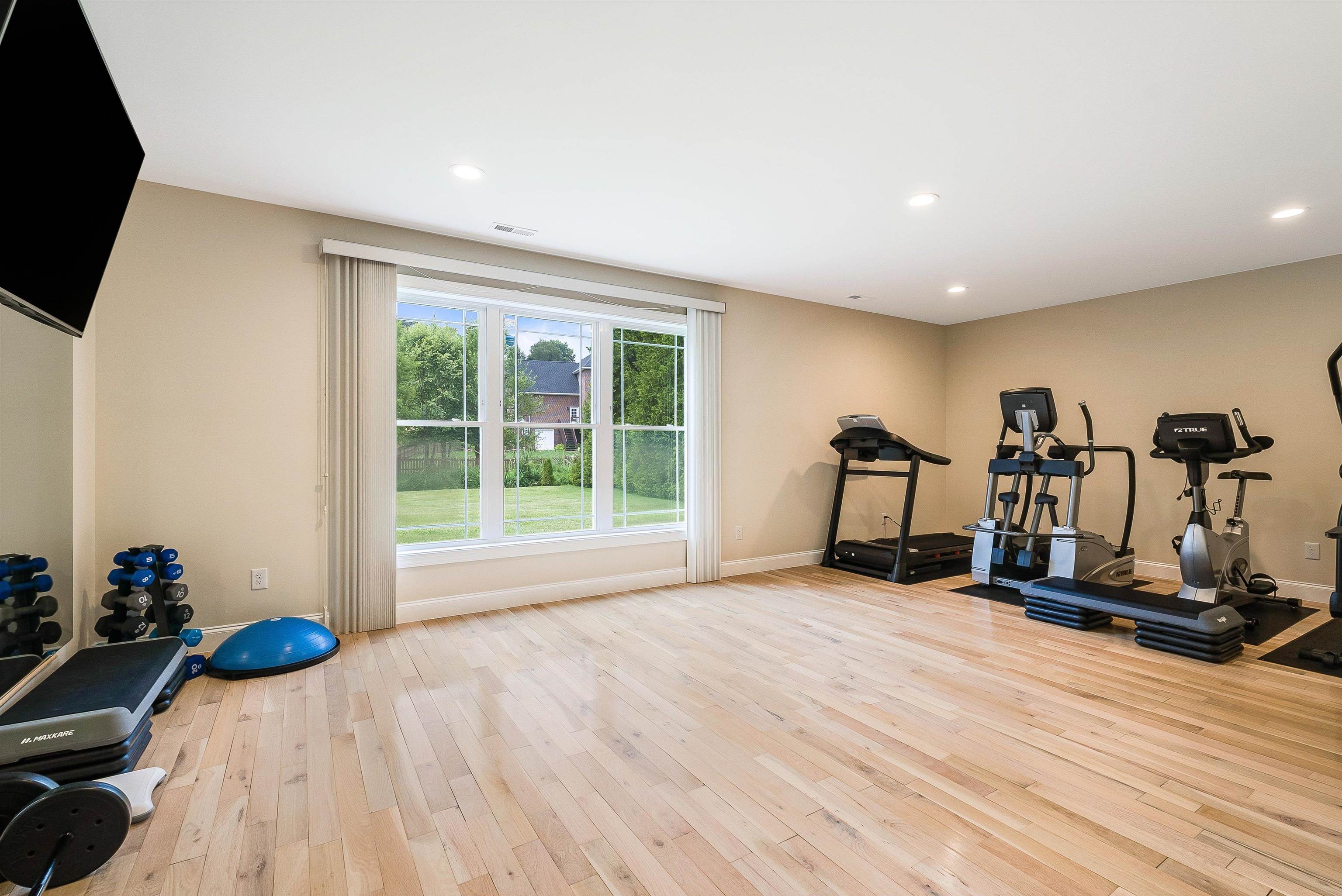 4261 AJAX CT, ROCKINGHAM, Virginia 22801, 7 Bedrooms Bedrooms, ,4 BathroomsBathrooms,Residential,4261 AJAX CT,672210 MLS # 672210 4261 AJAX CT, ROCKINGHAM, Virginia 22801, 7 Bedrooms Bedrooms, ,4 BathroomsBathrooms,Residential,4261 AJAX CT,672210 MLS # 672210