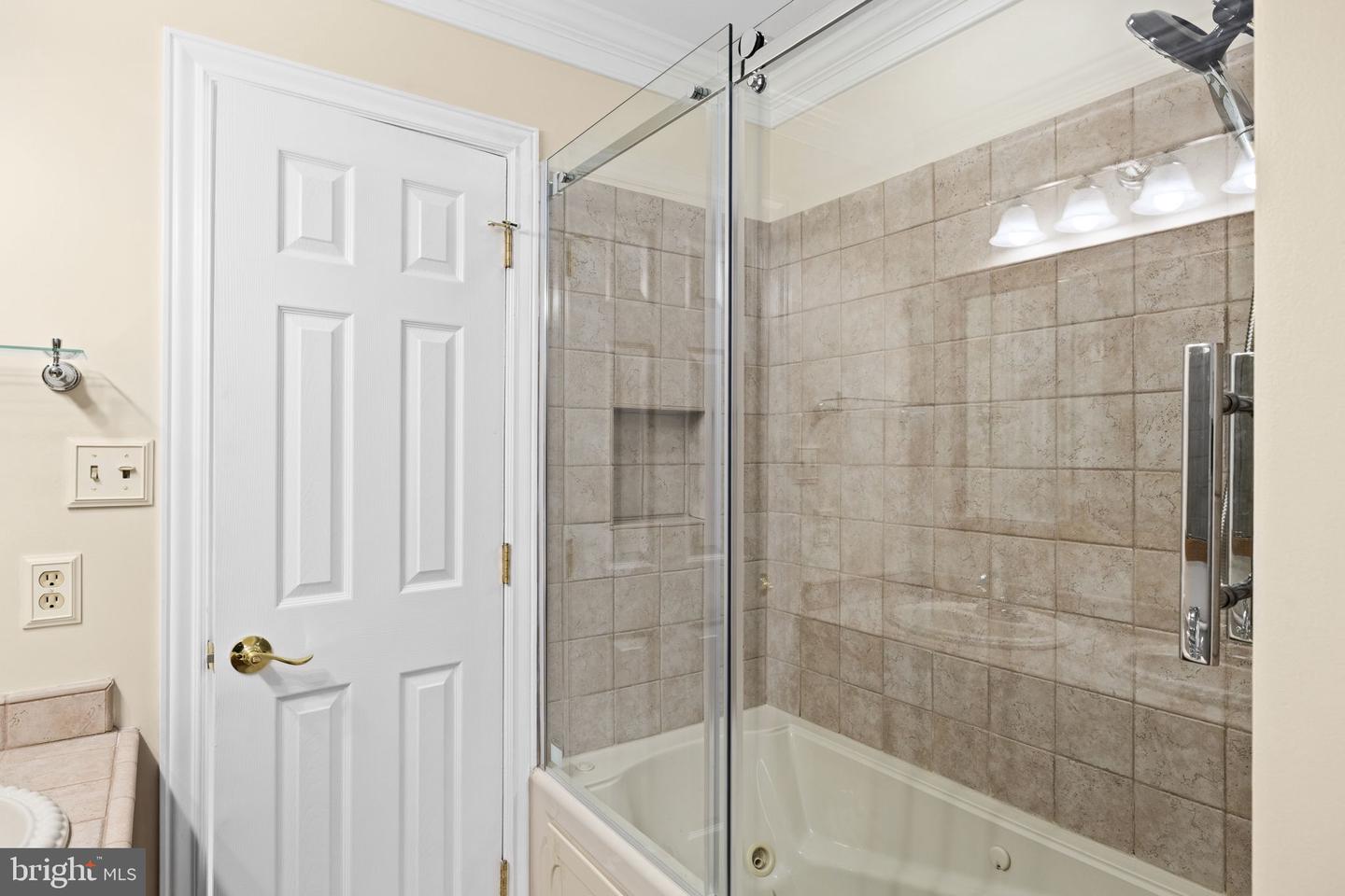 10817 HEATHERWOOD DR, SPOTSYLVANIA, Virginia 22553, 3 Bedrooms Bedrooms, ,2 BathroomsBathrooms,Residential,For sale,10817 HEATHERWOOD DR,VASP2038428 MLS # VASP2038428