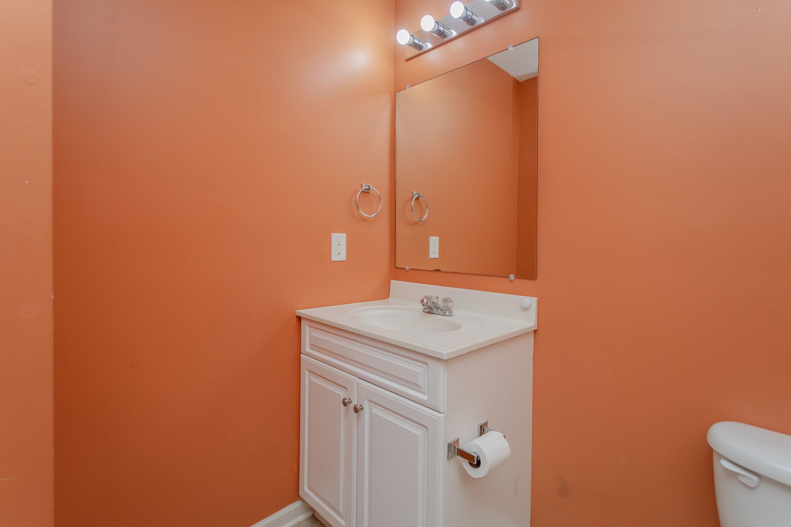 1138 PAUL REVERE CT, HARRISONBURG, Virginia 22802, 3 Bedrooms Bedrooms, ,1 BathroomBathrooms,Residential,1138 PAUL REVERE CT,672202 MLS # 672202