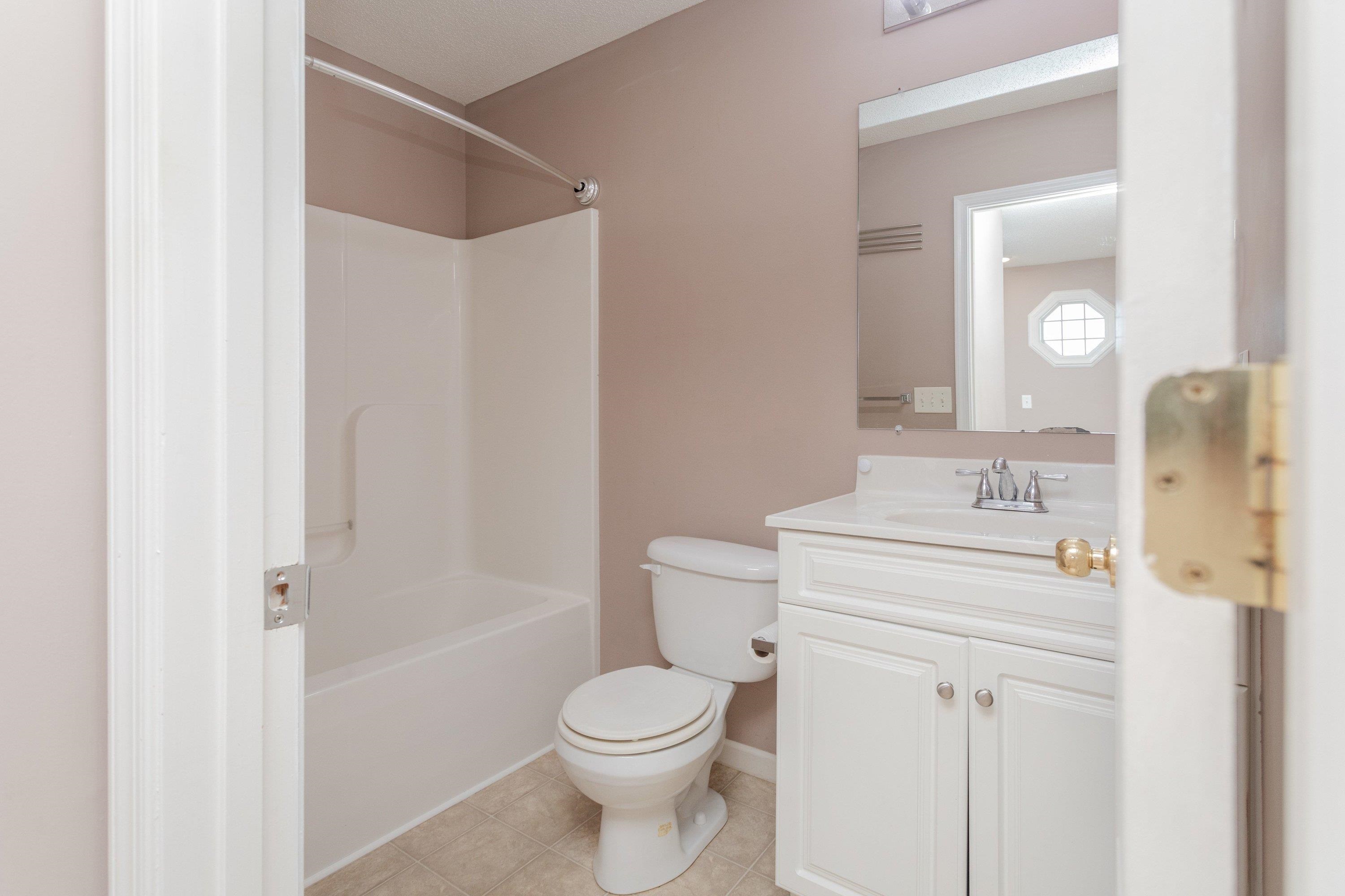 1138 PAUL REVERE CT, HARRISONBURG, Virginia 22802, 3 Bedrooms Bedrooms, ,1 BathroomBathrooms,Residential,1138 PAUL REVERE CT,672202 MLS # 672202