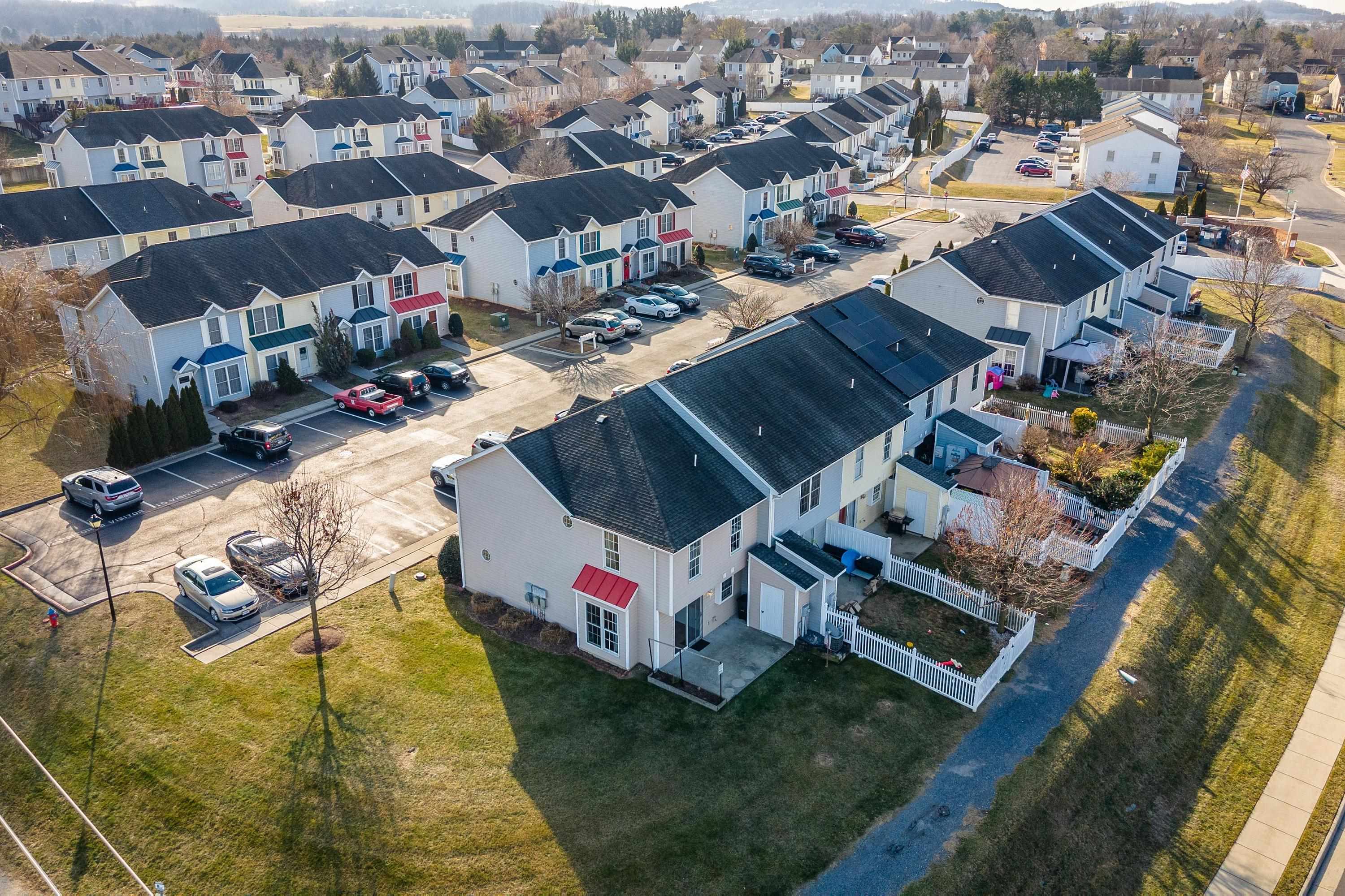 1138 PAUL REVERE CT, HARRISONBURG, Virginia 22802, 3 Bedrooms Bedrooms, ,1 BathroomBathrooms,Residential,1138 PAUL REVERE CT,672202 MLS # 672202