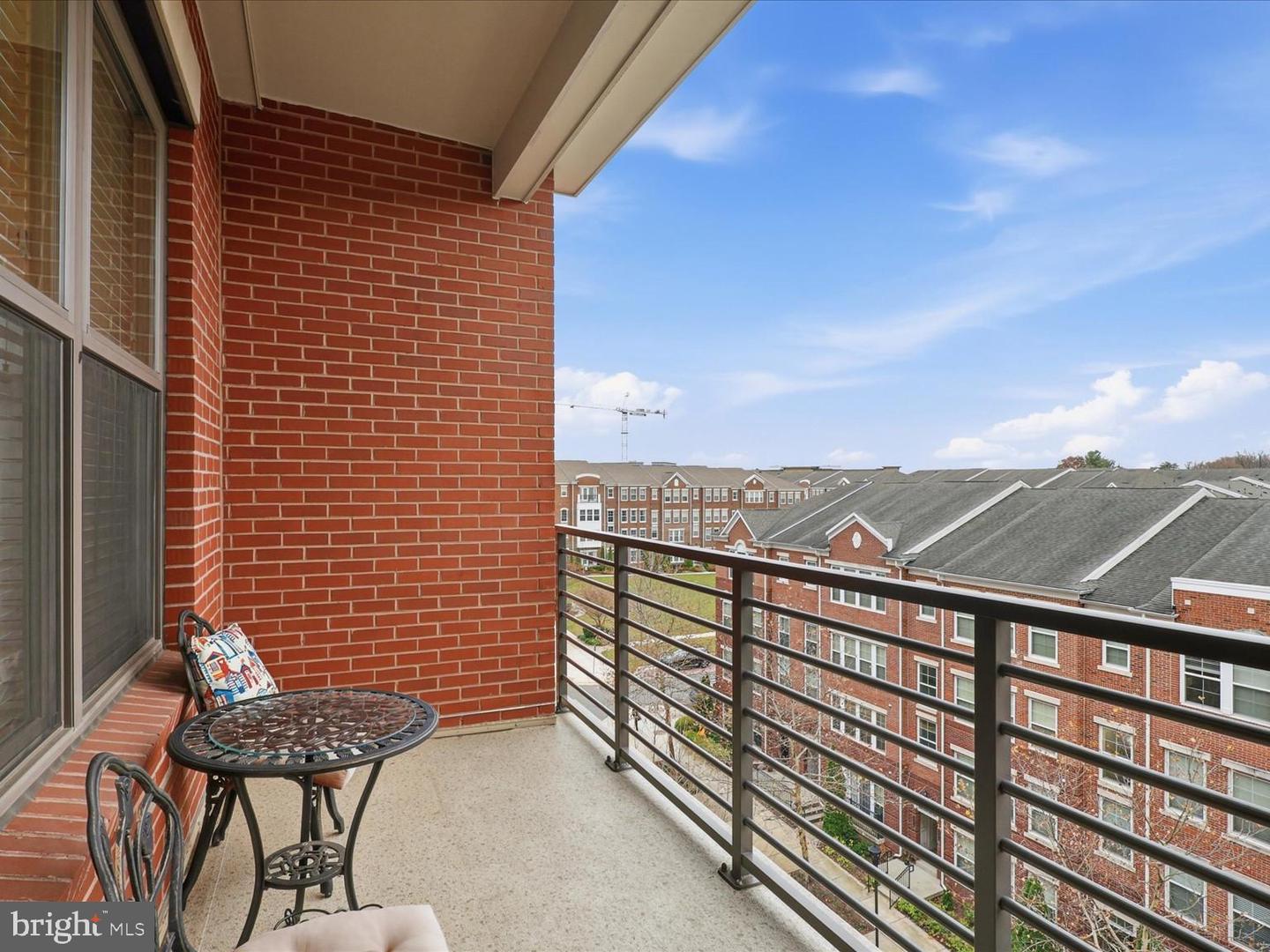 2960 VADEN DR #413, FAIRFAX, Virginia 22031, 2 Bedrooms Bedrooms, 9 Rooms Rooms,2 BathroomsBathrooms,Residential,For sale,2960 VADEN DR #413,VAFX2284382 MLS # VAFX2284382 2960 VADEN DR #413, FAIRFAX, Virginia 22031, 2 Bedrooms Bedrooms, 9 Rooms Rooms,2 BathroomsBathrooms,Residential,For sale,2960 VADEN DR #413,VAFX2284382 MLS # VAFX2284382