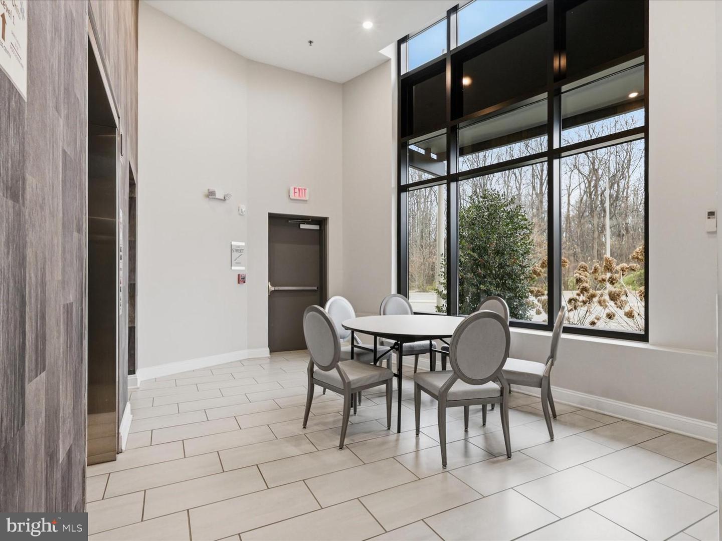 2960 VADEN DR #413, FAIRFAX, Virginia 22031, 2 Bedrooms Bedrooms, 9 Rooms Rooms,2 BathroomsBathrooms,Residential,For sale,2960 VADEN DR #413,VAFX2284382 MLS # VAFX2284382 2960 VADEN DR #413, FAIRFAX, Virginia 22031, 2 Bedrooms Bedrooms, 9 Rooms Rooms,2 BathroomsBathrooms,Residential,For sale,2960 VADEN DR #413,VAFX2284382 MLS # VAFX2284382