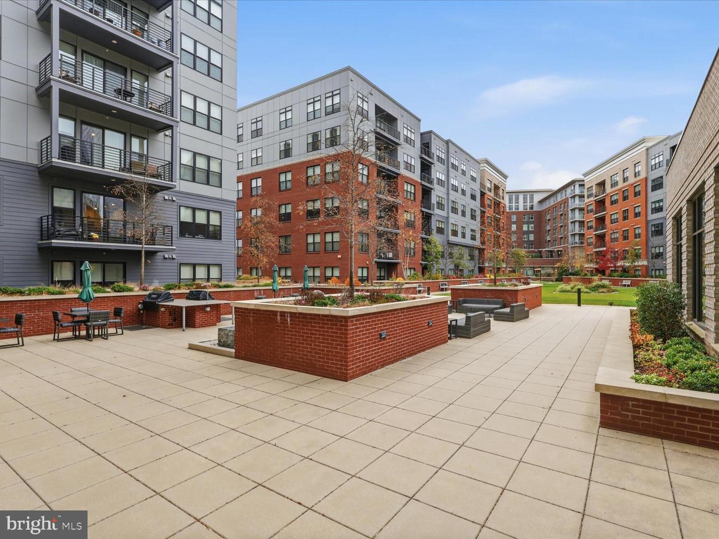 2960 VADEN DR #413, FAIRFAX, Virginia 22031, 2 Bedrooms Bedrooms, 9 Rooms Rooms,2 BathroomsBathrooms,Residential,For sale,2960 VADEN DR #413,VAFX2284382 MLS # VAFX2284382 2960 VADEN DR #413, FAIRFAX, Virginia 22031, 2 Bedrooms Bedrooms, 9 Rooms Rooms,2 BathroomsBathrooms,Residential,For sale,2960 VADEN DR #413,VAFX2284382 MLS # VAFX2284382