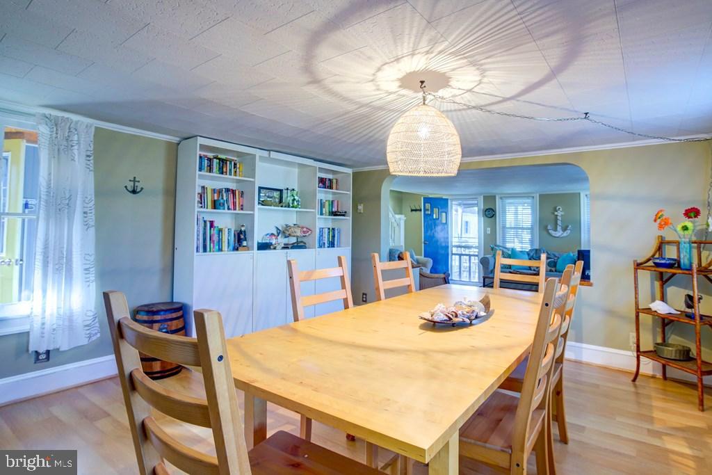 4406 MAIN ST, CHINCOTEAGUE ISLAND, Virginia 23336, 2 Bedrooms Bedrooms, 4 Rooms Rooms,1 BathroomBathrooms,Residential,For sale,4406 MAIN ST,VAAC2002502 MLS # VAAC2002502