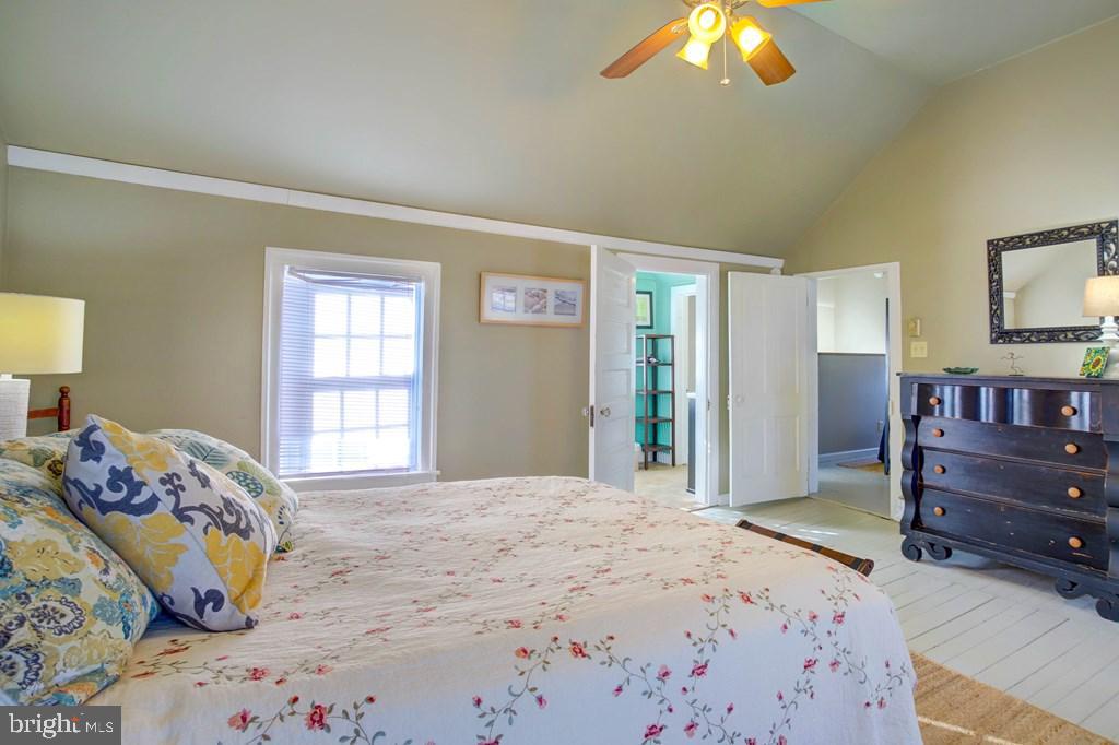 4406 MAIN ST, CHINCOTEAGUE ISLAND, Virginia 23336, 2 Bedrooms Bedrooms, 4 Rooms Rooms,1 BathroomBathrooms,Residential,For sale,4406 MAIN ST,VAAC2002502 MLS # VAAC2002502