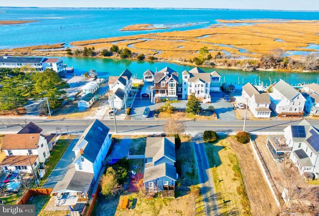 4406 MAIN ST, CHINCOTEAGUE ISLAND, Virginia 23336, 2 Bedrooms Bedrooms, 4 Rooms Rooms,1 BathroomBathrooms,Residential,For sale,4406 MAIN ST,VAAC2002502 MLS # VAAC2002502