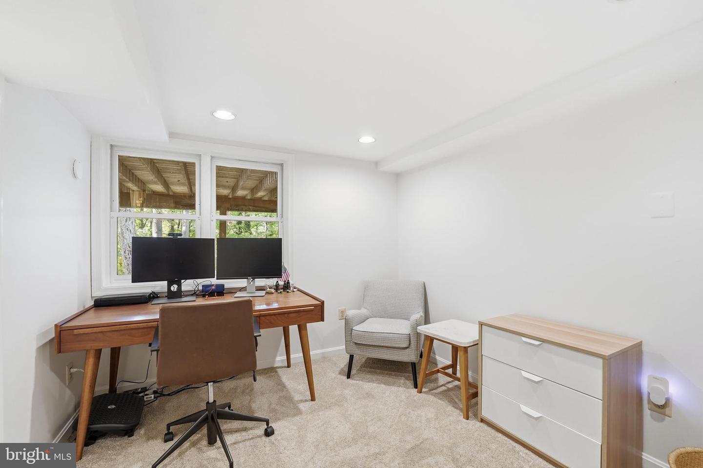 6032 GROVE DR, ALEXANDRIA, Virginia 22307, 3 Bedrooms Bedrooms, ,3 BathroomsBathrooms,Residential,For sale,6032 GROVE DR,VAFX2284390 MLS # VAFX2284390