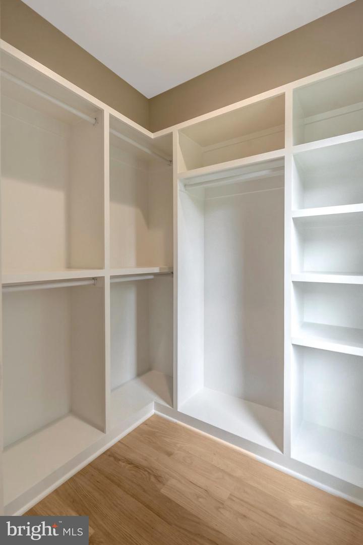 7400 CHURCHILL RD, MCLEAN, Virginia 22101, 6 Bedrooms Bedrooms, ,6 BathroomsBathrooms,Residential,For sale,7400 CHURCHILL RD,VAFX2284402 MLS # VAFX2284402 7400 CHURCHILL RD, MCLEAN, Virginia 22101, 6 Bedrooms Bedrooms, ,6 BathroomsBathrooms,Residential,For sale,7400 CHURCHILL RD,VAFX2284402 MLS # VAFX2284402