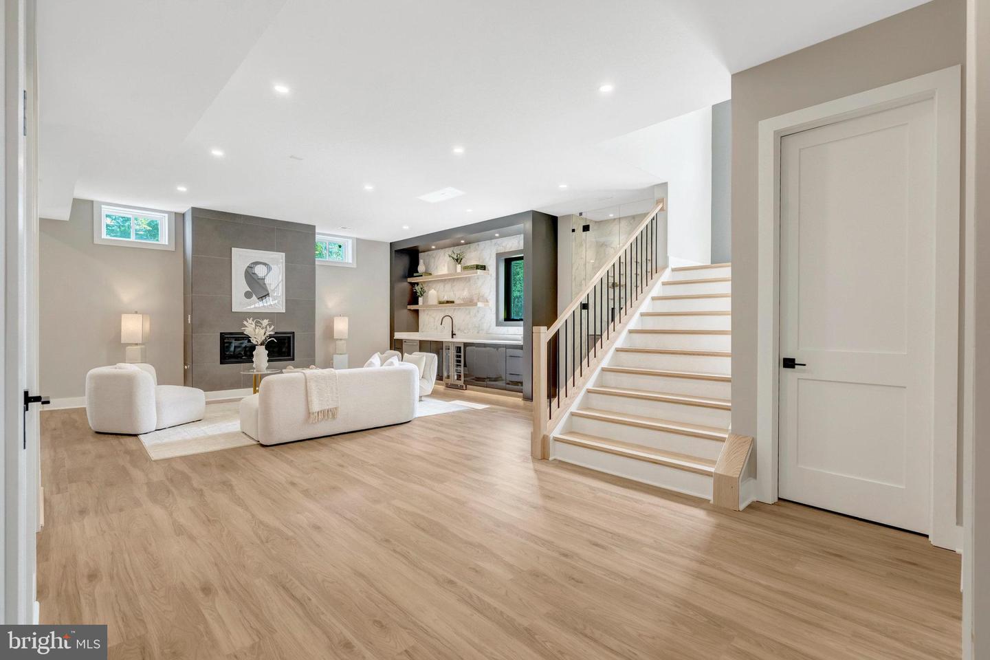 7400 CHURCHILL RD, MCLEAN, Virginia 22101, 6 Bedrooms Bedrooms, ,6 BathroomsBathrooms,Residential,For sale,7400 CHURCHILL RD,VAFX2284402 MLS # VAFX2284402 7400 CHURCHILL RD, MCLEAN, Virginia 22101, 6 Bedrooms Bedrooms, ,6 BathroomsBathrooms,Residential,For sale,7400 CHURCHILL RD,VAFX2284402 MLS # VAFX2284402