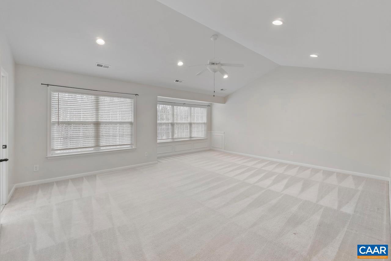 3262 TURNBERRY CIR, CHARLOTTESVILLE, Virginia 22911, 6 Bedrooms Bedrooms, ,4 BathroomsBathrooms,Residential,For sale,3262 TURNBERRY CIR,672211 MLS # 672211 3262 TURNBERRY CIR, CHARLOTTESVILLE, Virginia 22911, 6 Bedrooms Bedrooms, ,4 BathroomsBathrooms,Residential,For sale,3262 TURNBERRY CIR,672211 MLS # 672211