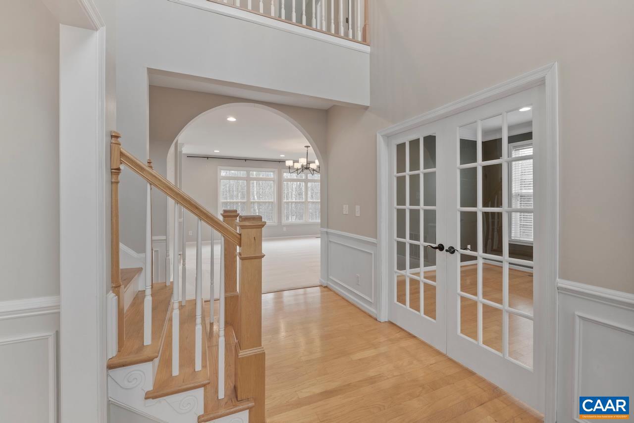 3262 TURNBERRY CIR, CHARLOTTESVILLE, Virginia 22911, 6 Bedrooms Bedrooms, ,4 BathroomsBathrooms,Residential,For sale,3262 TURNBERRY CIR,672211 MLS # 672211 3262 TURNBERRY CIR, CHARLOTTESVILLE, Virginia 22911, 6 Bedrooms Bedrooms, ,4 BathroomsBathrooms,Residential,For sale,3262 TURNBERRY CIR,672211 MLS # 672211