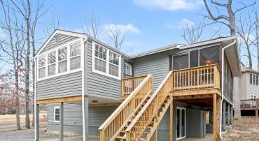 305 GREEN ST, LOCUST GROVE, Virginia 22508, 4 Bedrooms Bedrooms, 6 Rooms Rooms,2 BathroomsBathrooms,Residential,For sale,305 GREEN ST,VAOR2013064 MLS # VAOR2013064