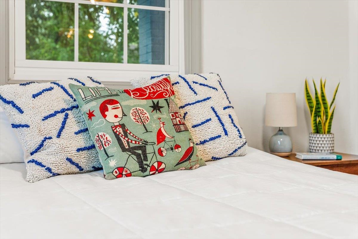 143 N ELKIN AVE, WAYNESBORO, Virginia 22980, ,Residential,143 N ELKIN AVE,672218 MLS # 672218