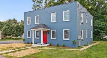 143 N ELKIN AVE, WAYNESBORO, Virginia 22980, ,Residential,143 N ELKIN AVE,672218 MLS # 672218