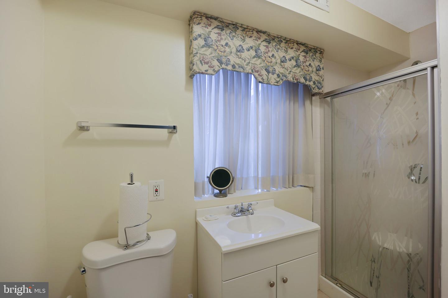 1410 MISSOURI AVE NW, WASHINGTON, District Of Columbia 20011, 11 Bedrooms Bedrooms, 23 Rooms Rooms,10 BathroomsBathrooms,Residential,For sale,1410 MISSOURI AVE NW,DCDC2196468 MLS # DCDC2196468