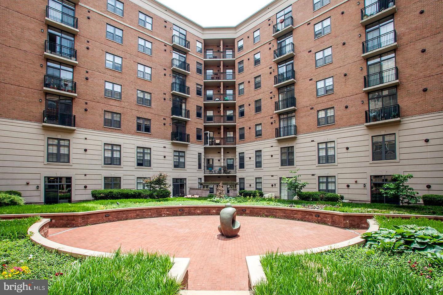 1111 25TH ST NW #502, WASHINGTON, District Of Columbia 20037, 1 Bedroom Bedrooms, ,1 BathroomBathrooms,Residential,For sale,1111 25TH ST NW #502,DCDC2205796 MLS # DCDC2205796