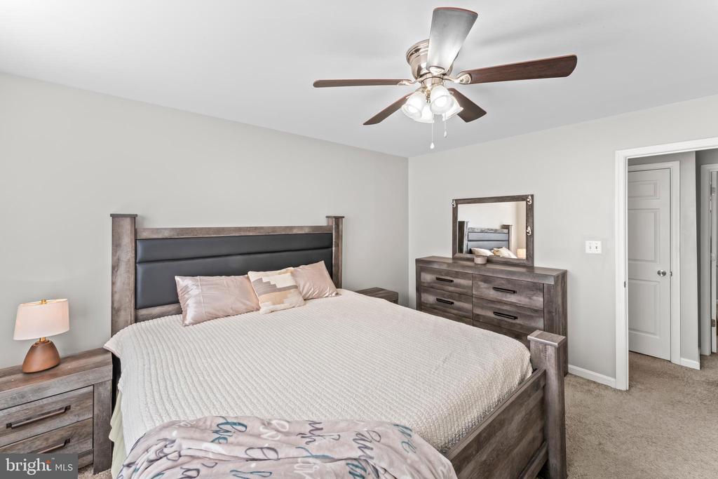 6414 BASIL CT, FREDERICKSBURG, Virginia 22407, 4 Bedrooms Bedrooms, ,2 BathroomsBathrooms,Residential,6414 BASIL CT,VASP2038258 MLS # VASP2038258