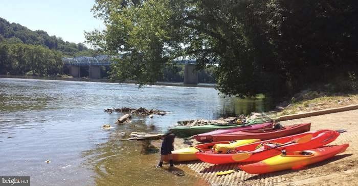 12820 FURNACE MOUNTAIN RD, LOVETTSVILLE, Virginia 20180, ,Land,For sale,12820 FURNACE MOUNTAIN RD,VALO2113488 MLS # VALO2113488