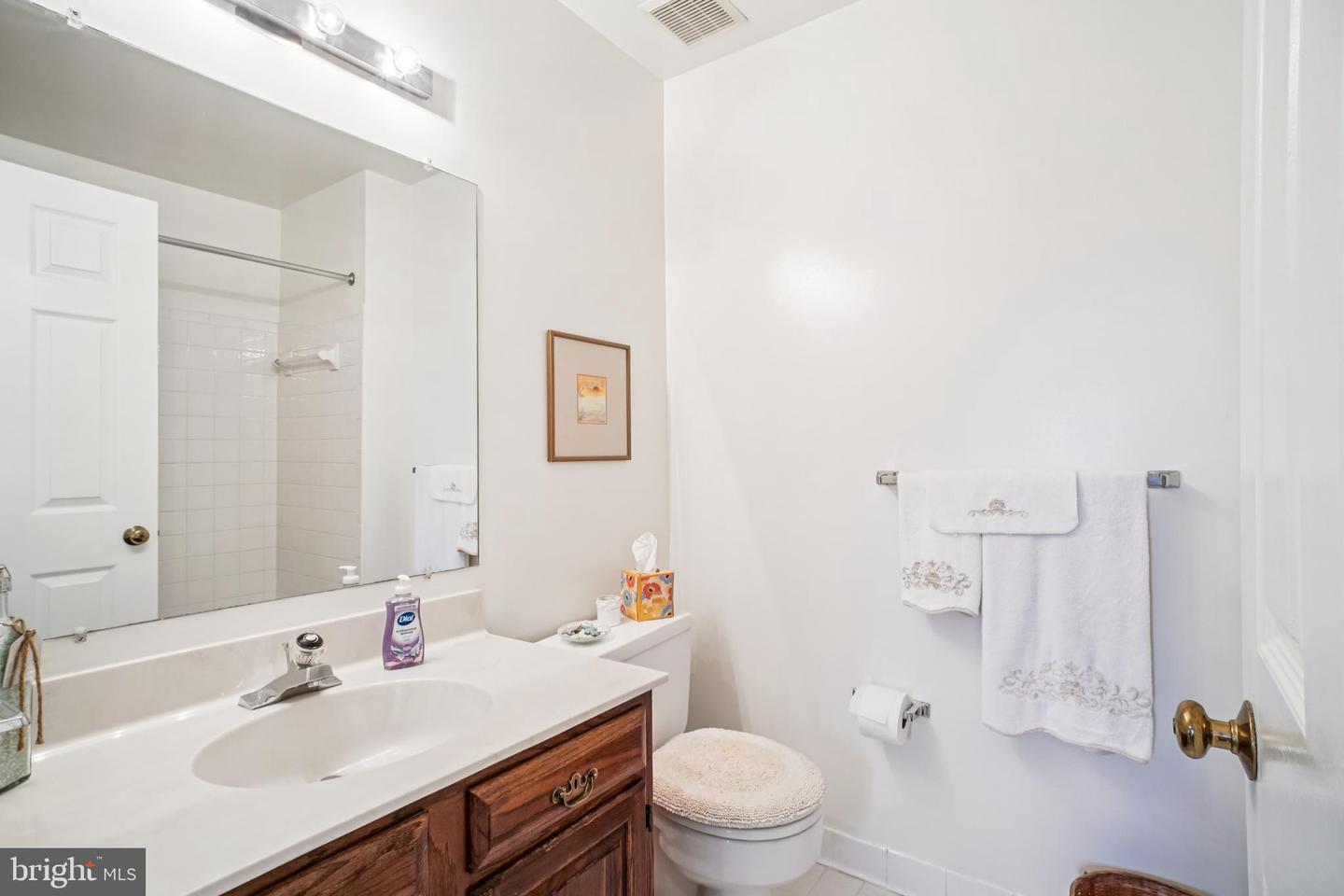 5936 MUNSON CT, FALLS CHURCH, Virginia 22041, 3 Bedrooms Bedrooms, ,3 BathroomsBathrooms,Residential,For sale,5936 MUNSON CT,VAFX2265252 MLS # VAFX2265252 5936 MUNSON CT, FALLS CHURCH, Virginia 22041, 3 Bedrooms Bedrooms, ,3 BathroomsBathrooms,Residential,For sale,5936 MUNSON CT,VAFX2265252 MLS # VAFX2265252