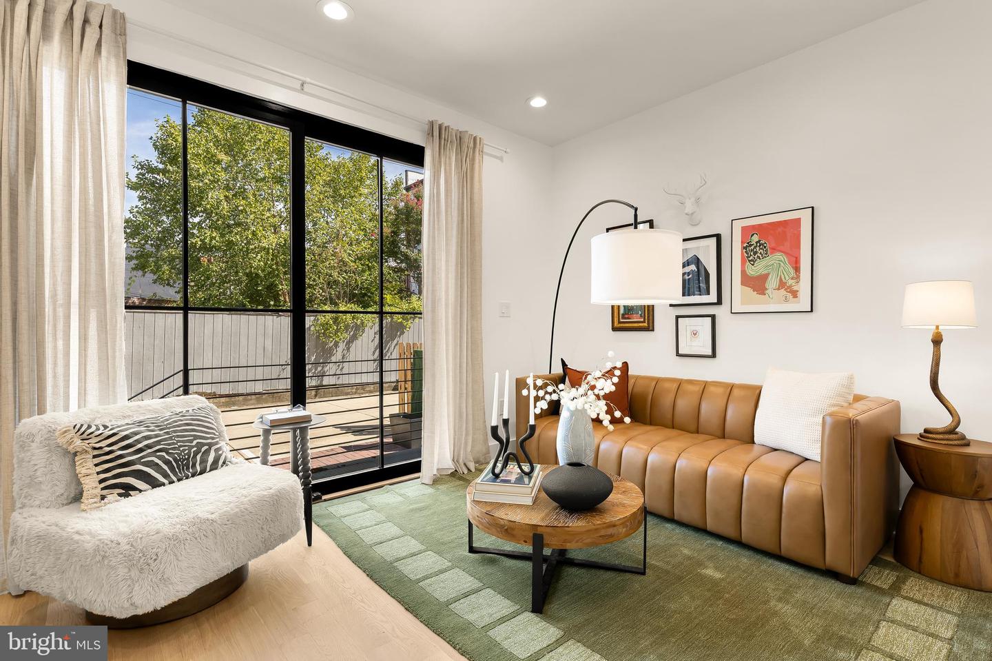 1205 10TH ST NW #1, WASHINGTON, District Of Columbia 20001, 4 Bedrooms Bedrooms, ,3 BathroomsBathrooms,Residential,For sale,1205 10TH ST NW #1,DCDC2222206 MLS # DCDC2222206