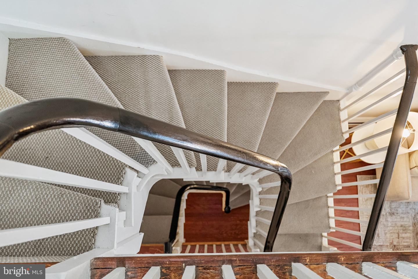 1239 30TH ST NW, WASHINGTON, District Of Columbia 20007, 2 Bedrooms Bedrooms, ,1 BathroomBathrooms,Residential,For sale,1239 30TH ST NW,DCDC2225428 MLS # DCDC2225428