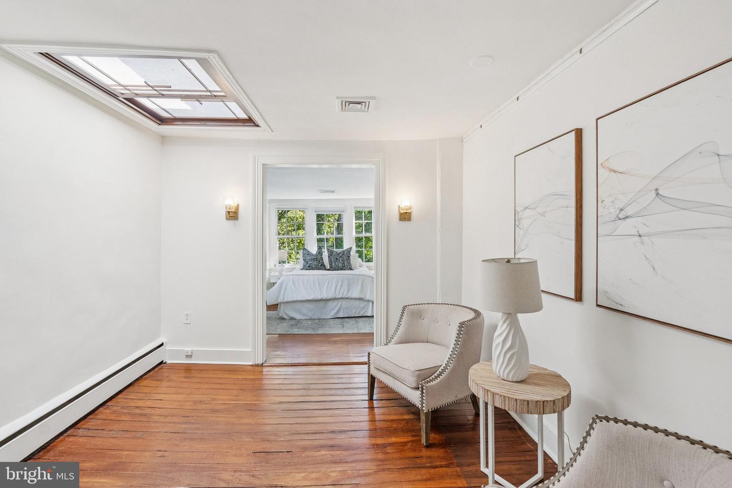 1239 30TH ST NW, WASHINGTON, District Of Columbia 20007, 2 Bedrooms Bedrooms, ,1 BathroomBathrooms,Residential,For sale,1239 30TH ST NW,DCDC2225428 MLS # DCDC2225428