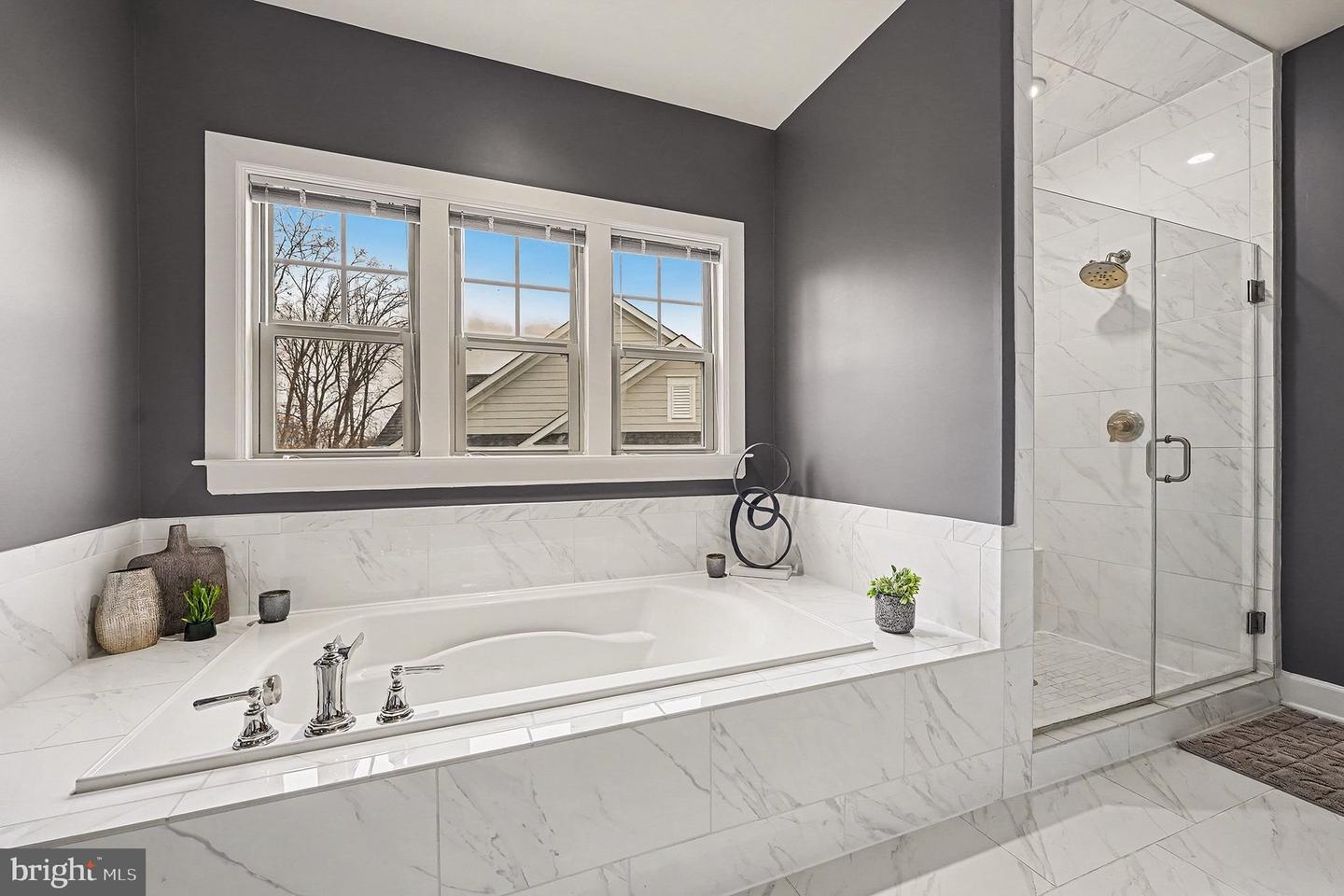 2350 SWEET PEPPERBRUSH LOOP, DUMFRIES, Virginia 22026, 5 Bedrooms Bedrooms, ,4 BathroomsBathrooms,Residential,For sale,2350 SWEET PEPPERBRUSH LOOP,VAPW2105634 MLS # VAPW2105634