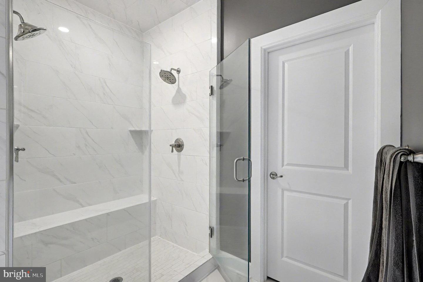 2350 SWEET PEPPERBRUSH LOOP, DUMFRIES, Virginia 22026, 5 Bedrooms Bedrooms, ,4 BathroomsBathrooms,Residential,For sale,2350 SWEET PEPPERBRUSH LOOP,VAPW2105634 MLS # VAPW2105634