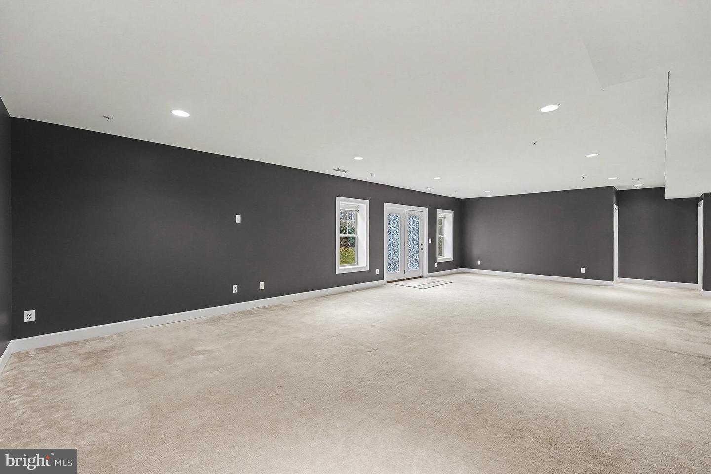 2350 SWEET PEPPERBRUSH LOOP, DUMFRIES, Virginia 22026, 5 Bedrooms Bedrooms, ,4 BathroomsBathrooms,Residential,For sale,2350 SWEET PEPPERBRUSH LOOP,VAPW2105634 MLS # VAPW2105634