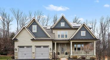 2350 SWEET PEPPERBRUSH LOOP, DUMFRIES, Virginia 22026, 5 Bedrooms Bedrooms, ,4 BathroomsBathrooms,Residential,For sale,2350 SWEET PEPPERBRUSH LOOP,VAPW2105634 MLS # VAPW2105634