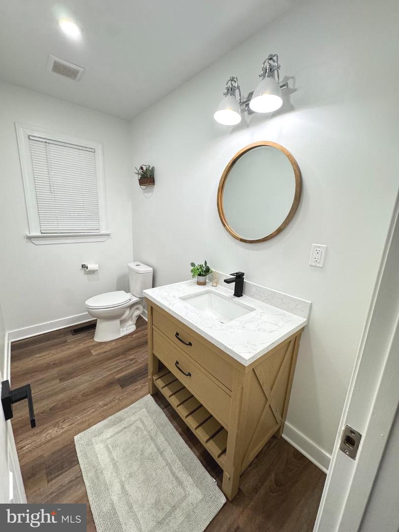 9901 GLASS RD, NORTH CHESTERFIELD, Virginia 23236, 4 Bedrooms Bedrooms, 12 Rooms Rooms,2 BathroomsBathrooms,Residential,For sale,9901 GLASS RD,VACF2001302 MLS # VACF2001302 9901 GLASS RD, NORTH CHESTERFIELD, Virginia 23236, 4 Bedrooms Bedrooms, 12 Rooms Rooms,2 BathroomsBathrooms,Residential,For sale,9901 GLASS RD,VACF2001302 MLS # VACF2001302