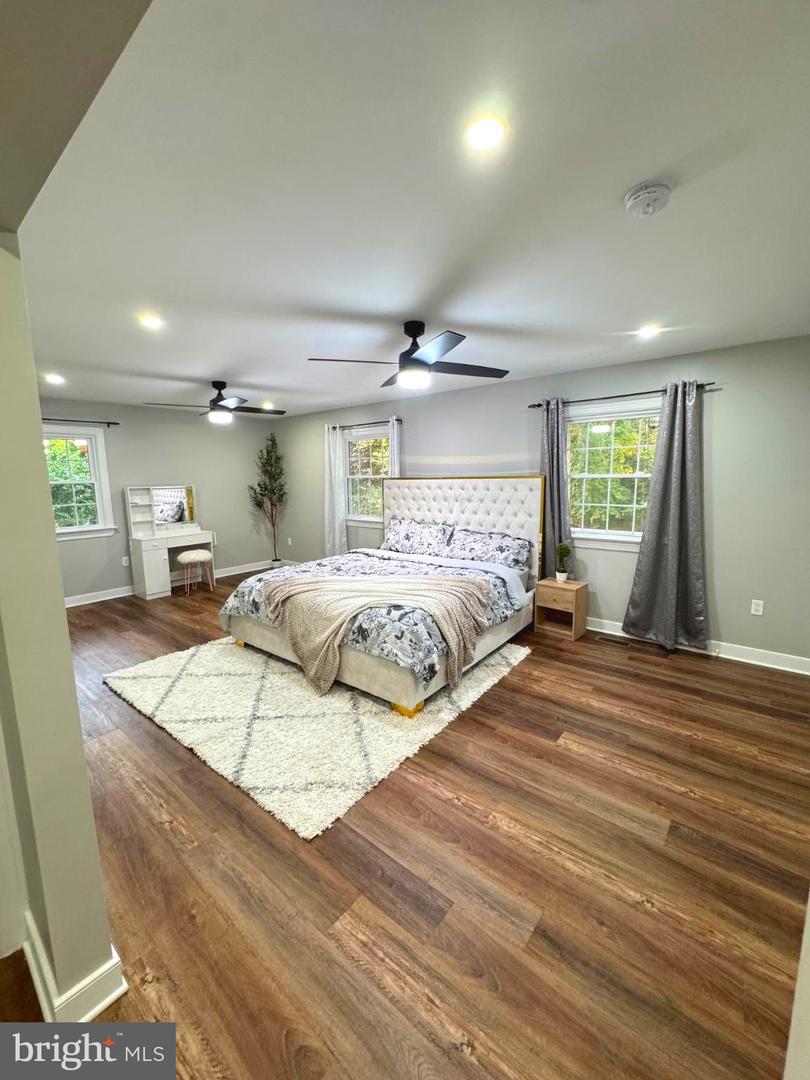 9901 GLASS RD, NORTH CHESTERFIELD, Virginia 23236, 4 Bedrooms Bedrooms, 12 Rooms Rooms,2 BathroomsBathrooms,Residential,For sale,9901 GLASS RD,VACF2001302 MLS # VACF2001302 9901 GLASS RD, NORTH CHESTERFIELD, Virginia 23236, 4 Bedrooms Bedrooms, 12 Rooms Rooms,2 BathroomsBathrooms,Residential,For sale,9901 GLASS RD,VACF2001302 MLS # VACF2001302