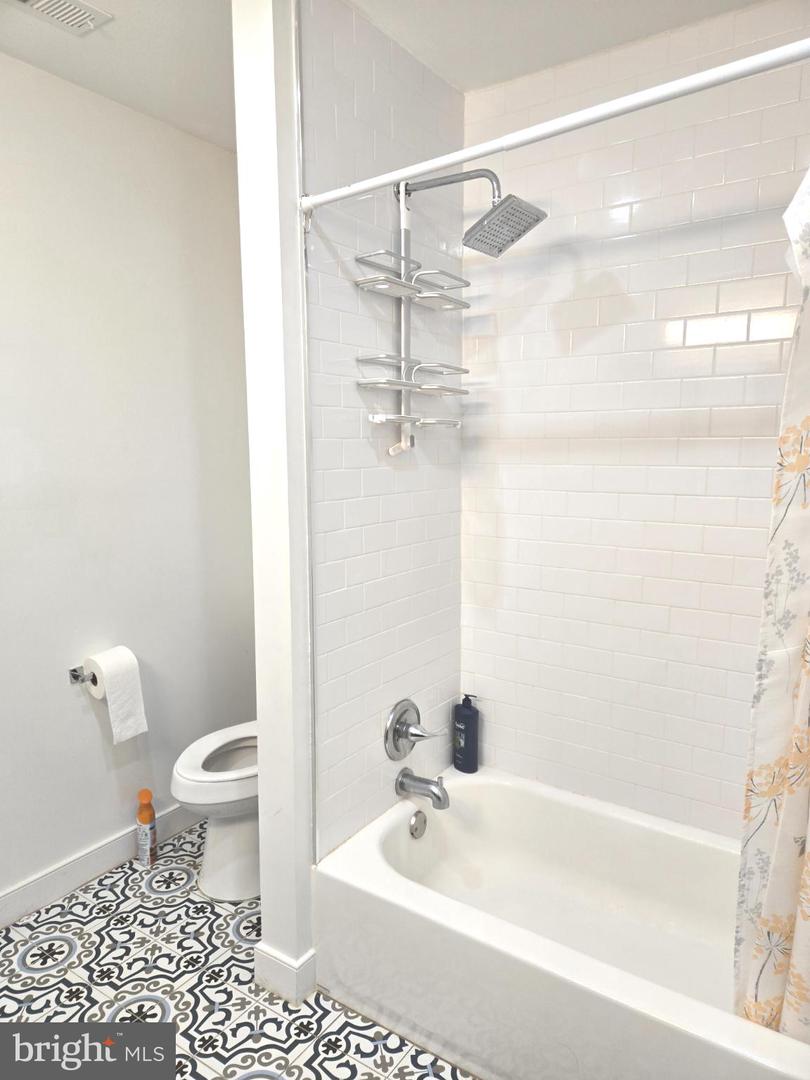 9901 GLASS RD, NORTH CHESTERFIELD, Virginia 23236, 4 Bedrooms Bedrooms, 12 Rooms Rooms,2 BathroomsBathrooms,Residential,For sale,9901 GLASS RD,VACF2001302 MLS # VACF2001302 9901 GLASS RD, NORTH CHESTERFIELD, Virginia 23236, 4 Bedrooms Bedrooms, 12 Rooms Rooms,2 BathroomsBathrooms,Residential,For sale,9901 GLASS RD,VACF2001302 MLS # VACF2001302